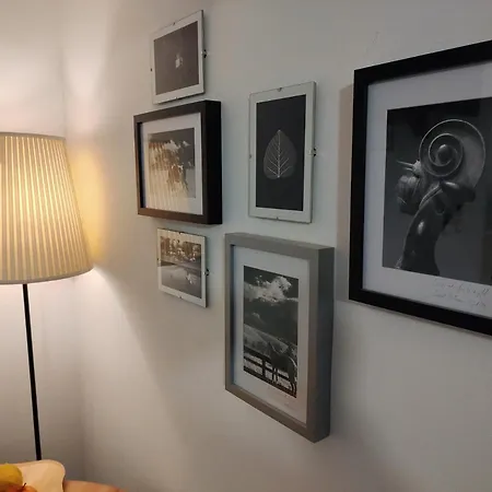 Oina Studio Aparthotel